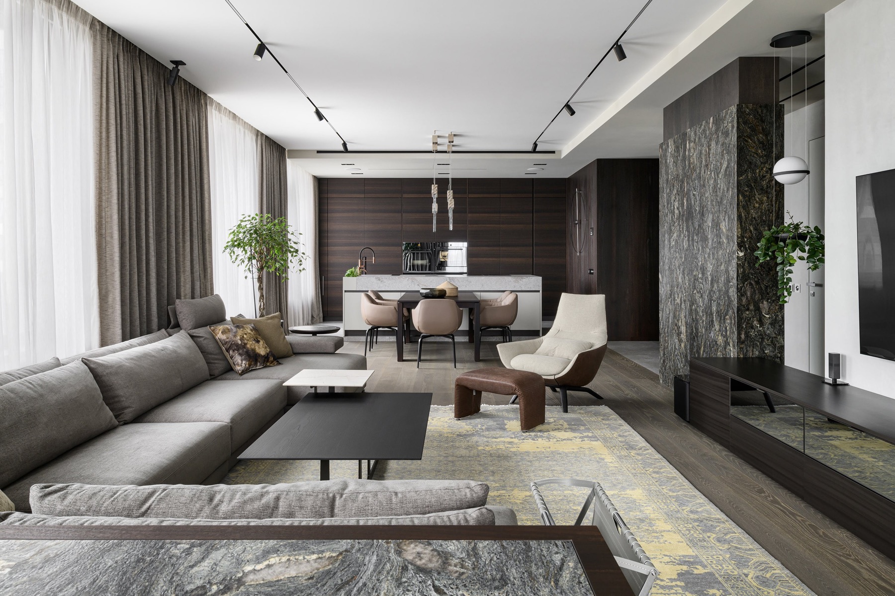 Custom furniture and doors manufacturing